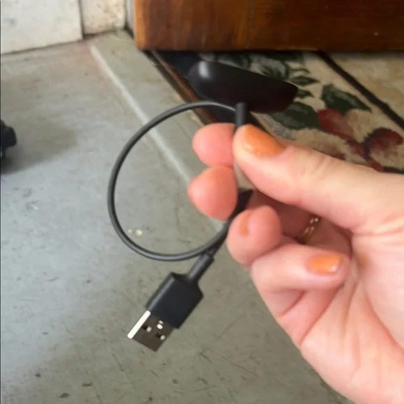 Fitbit Inspire 2 Activity Tracker with Charger – Light Gray Band, Size S/P - Picture 6 of 11